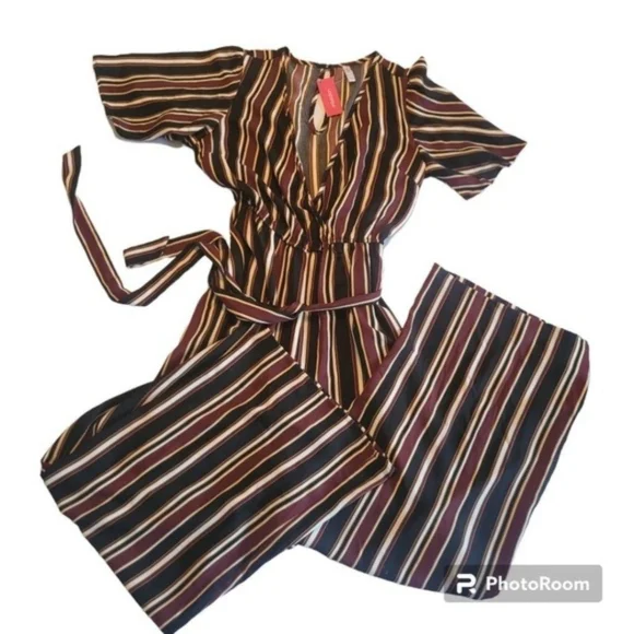 Xhilaration White/Black/Maroon Striped Wide Leg Jumpsuit - Picture 2 of 12